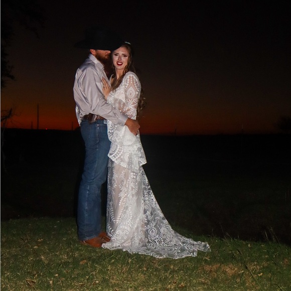 Meet your Posher, Chevy - Picture 1 of 1